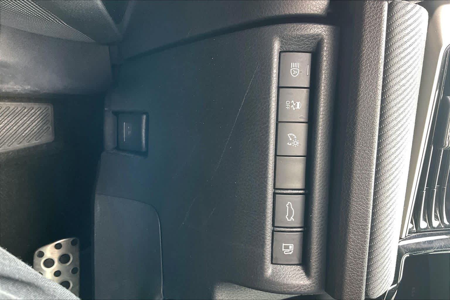 Used 2025 Reservoir Blue Toyota SE image 33