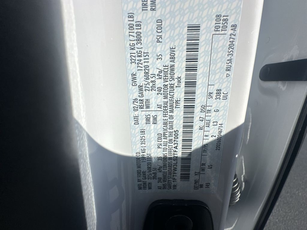 New 2026 Oxford White Ford XLT image 19