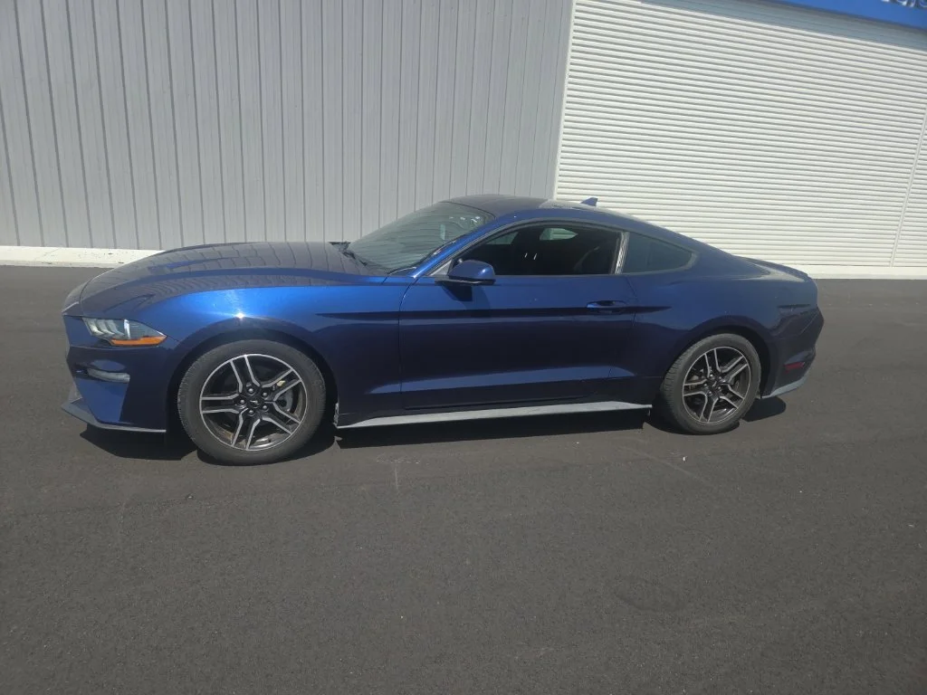 Used 2020 Blue Ford EcoBoost image 4