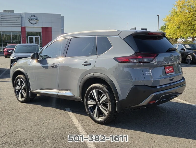 Used 2023 Boulder Gray NISSAN FWD SL image 3