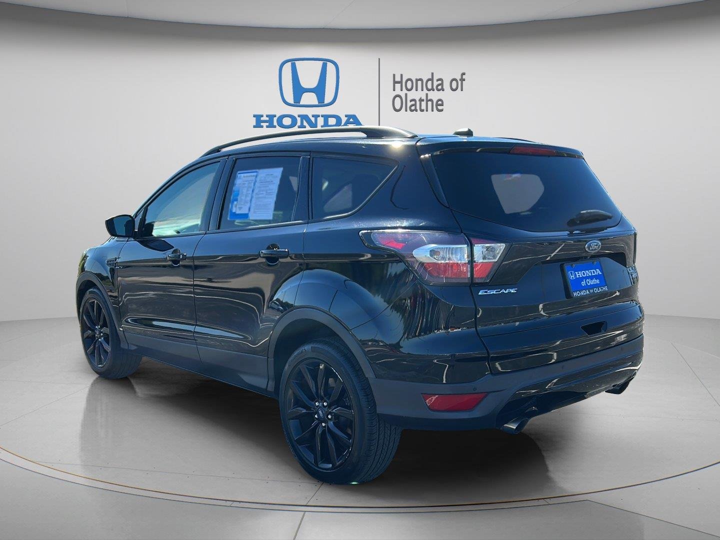 Used 2017 Shadow Black Ford Titanium image 5