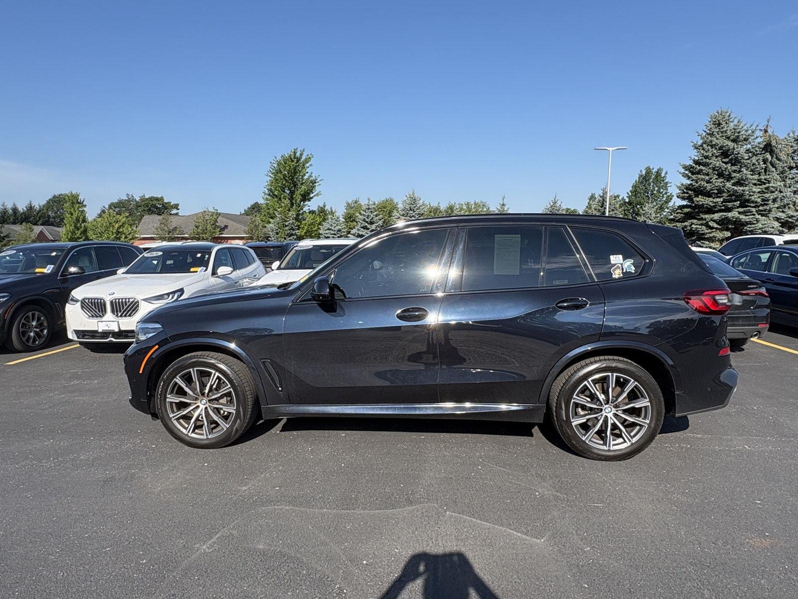Used 2022 Carbon Black Metallic BMW xDrive40i image 7