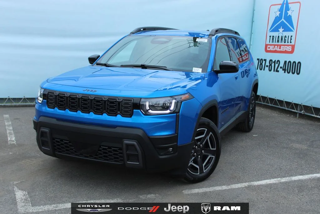 2026 Jeep Cherokee Laredo HEV 4X4's photo