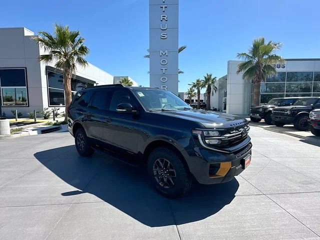 2026 Ford Expedition Tremor 4x4's photo