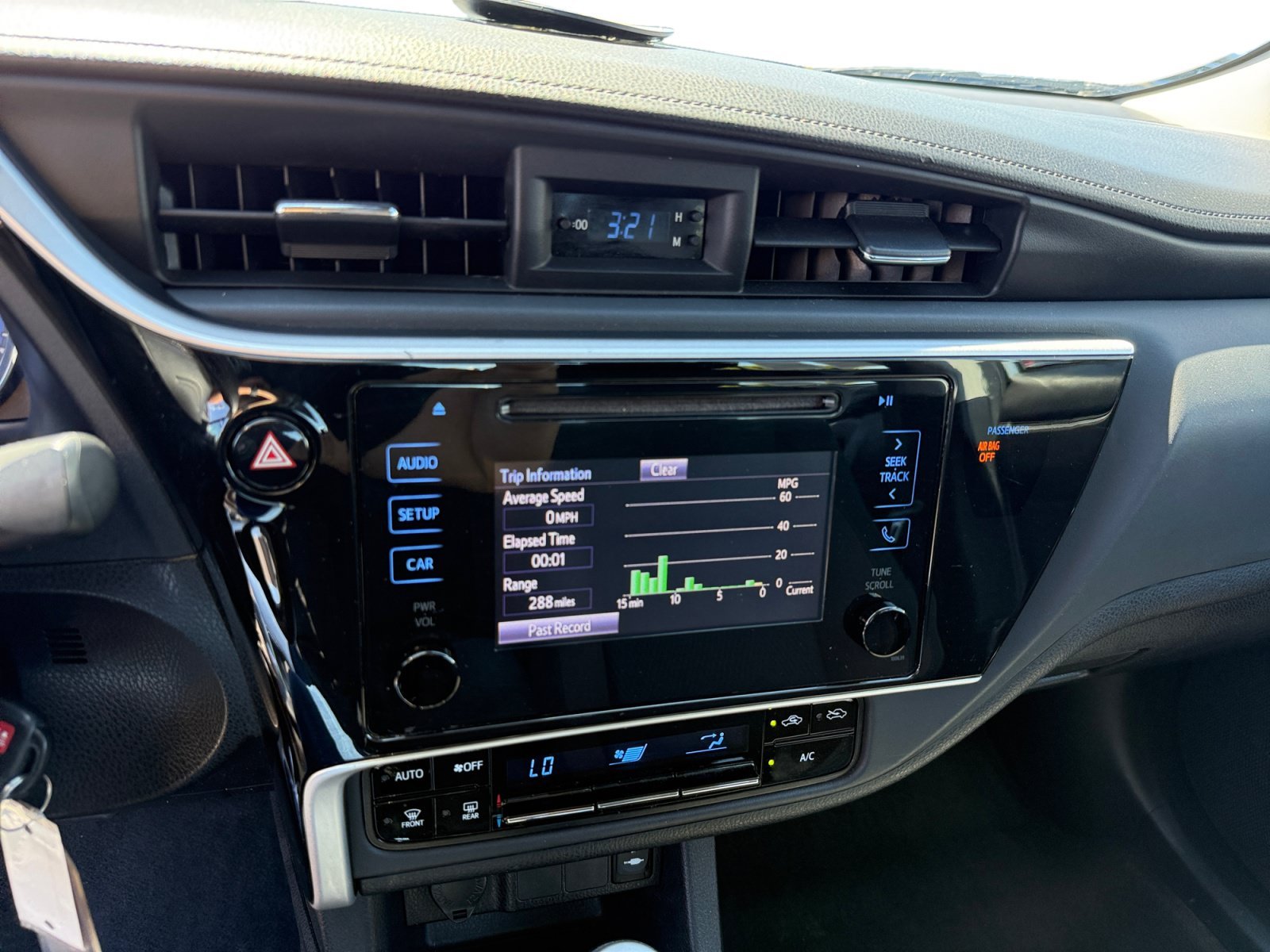 Used 2018 Classic Silver Metallic Toyota LE image 12
