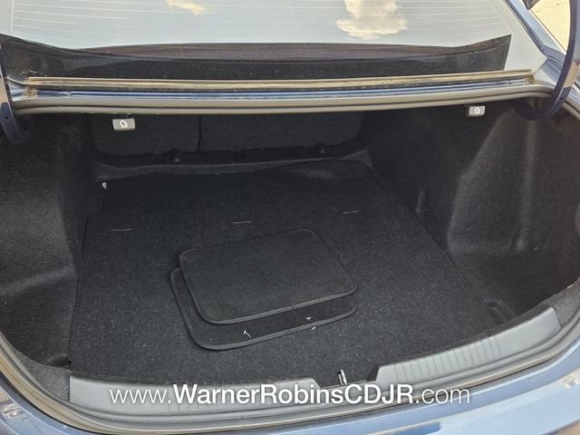 Used 2022 Blue Chevrolet LT image 13