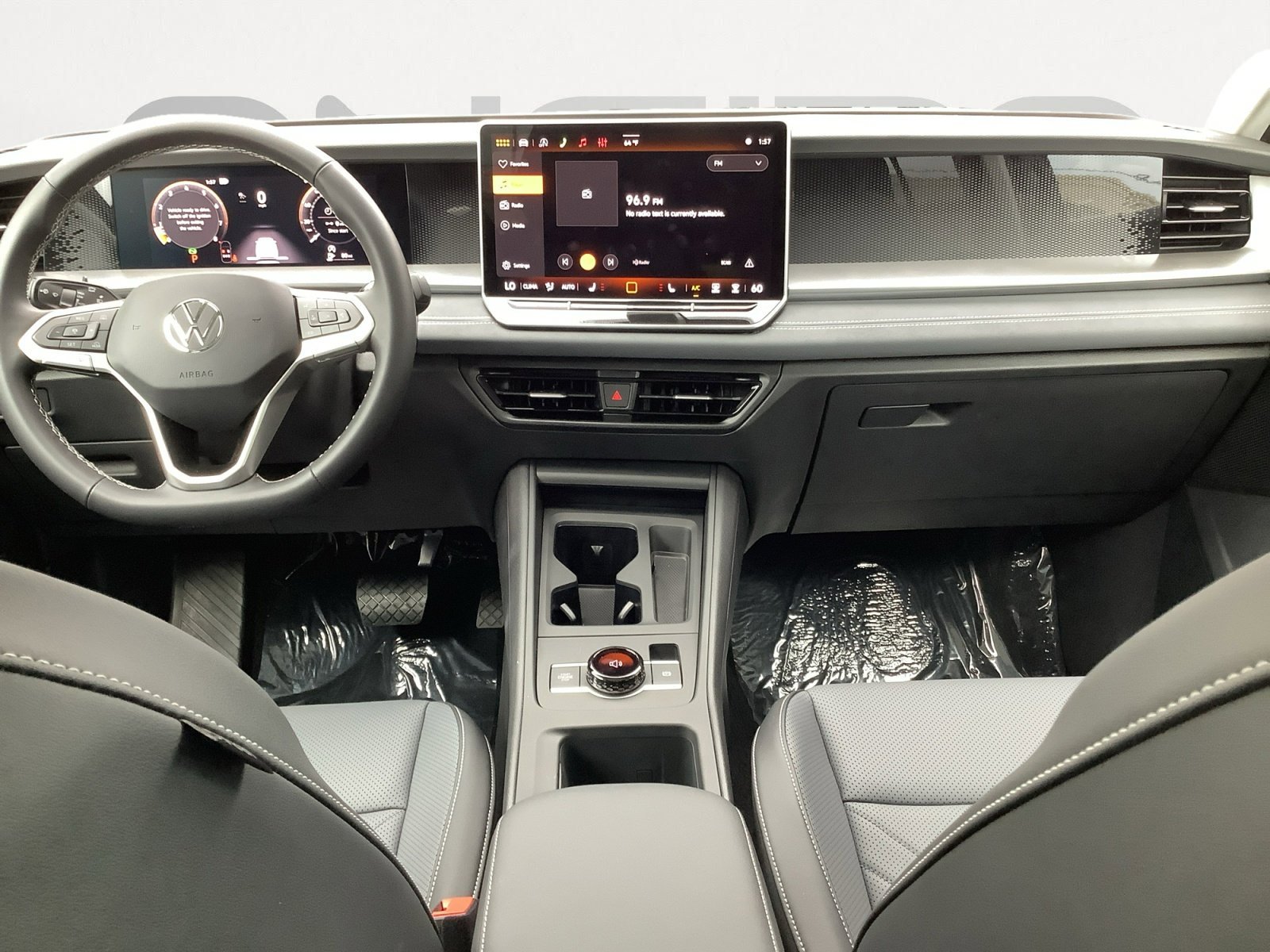 New 2026 PLATINUM GRAY Volkswagen SE image 14