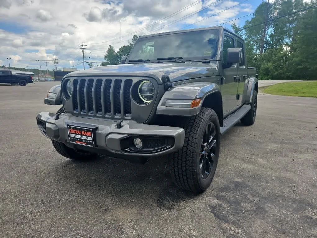 2022 Jeep Gladiator High Altitude's photo