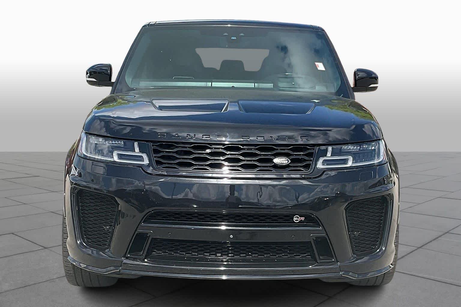 Used 2020 Ligurian Black Metallic Land Rover SVR image 4