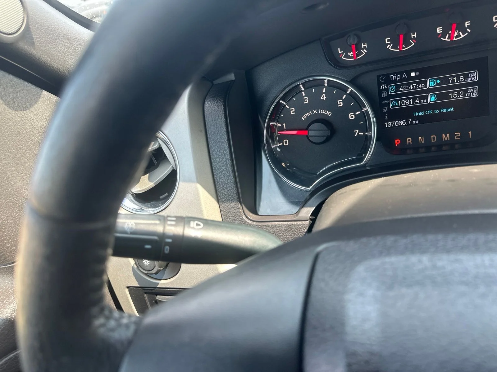 Used 2012 Blue Ford XL image 41