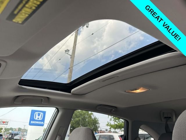 Used 2011 Silver Honda EX image 4