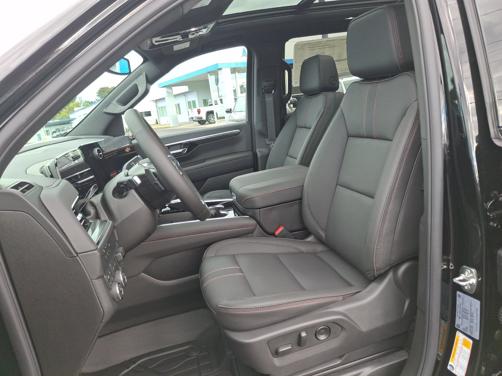 2026 Chevrolet Tahoe RST - Photo 17