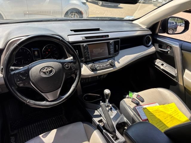 Used 2018 Aqua Toyota Limited image 13