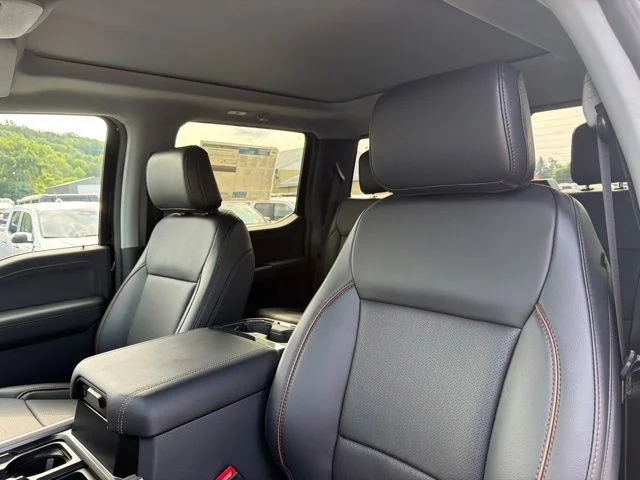 New 2026 Agate Black Metallic Ford F-250® Lariat® image 26