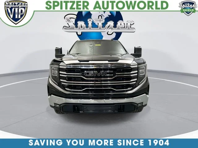 Used 2024 Black GMC SLT image 4