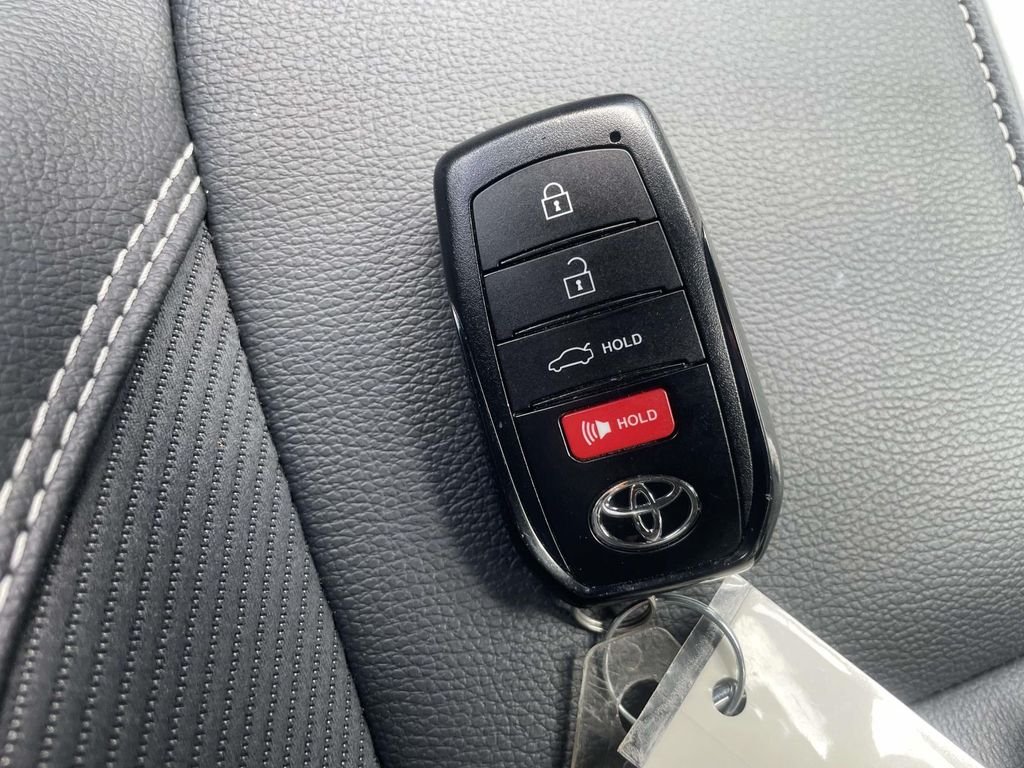 Used 2025  Toyota SE image 32