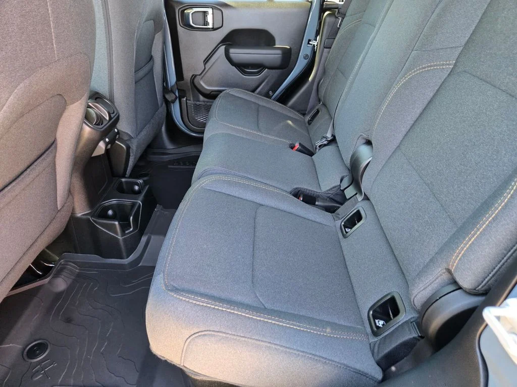 Used 2025 Gray Jeep Sport S image 13