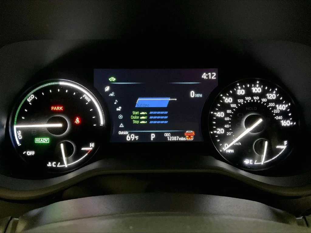 Used 2025 Blue Toyota XLE image 24