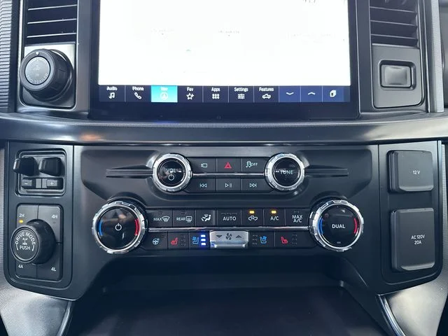 Used 2025 White Ford Platinum image 20