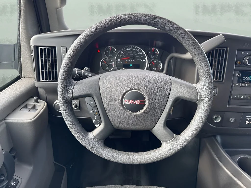 Used 2023 White GMC Work Van image 11