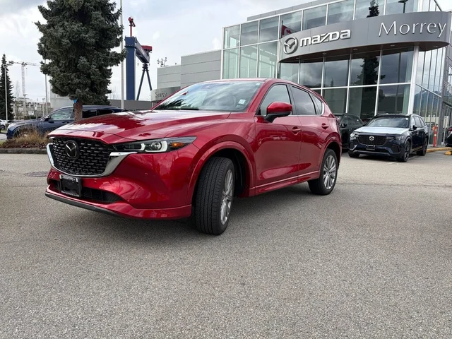 2023 Mazda CX-5 Signature AWD at Top of the Line Signature Model!