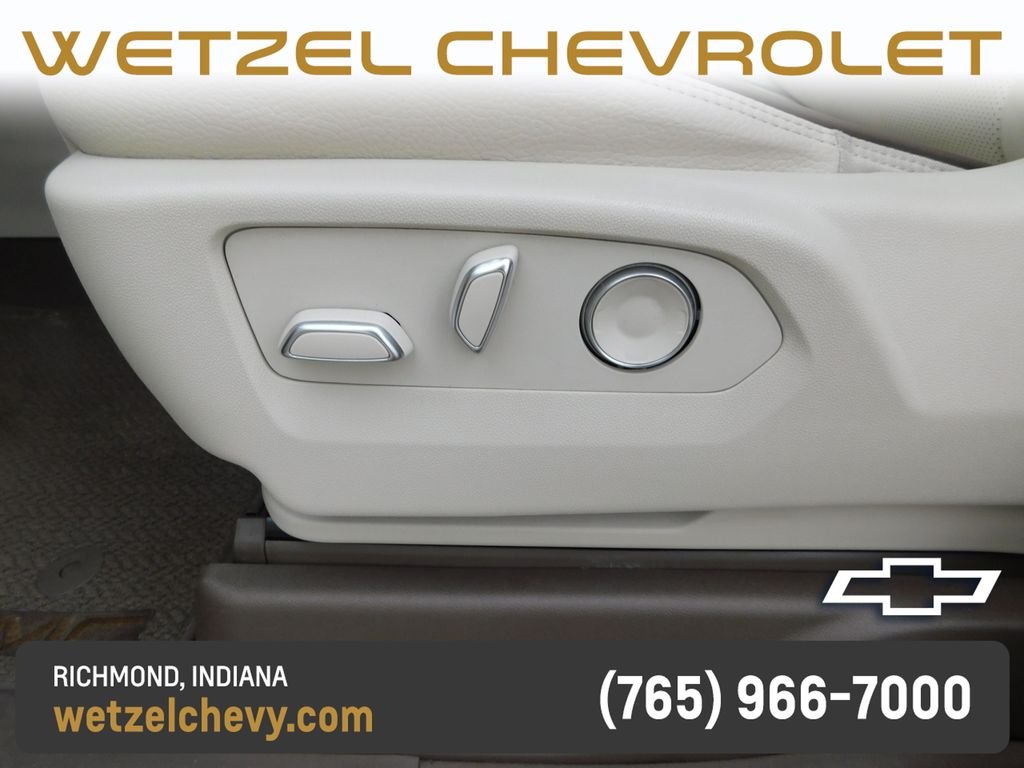Used 2023 Black GMC Denali image 15