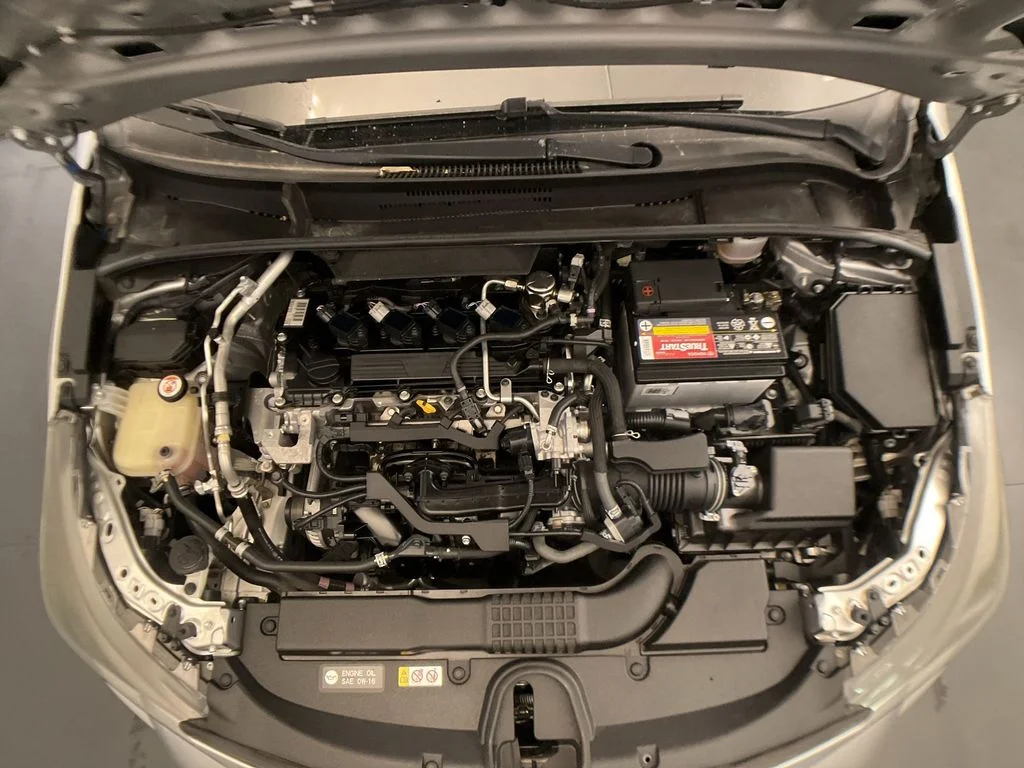 Used 2019 Classic Silver Metallic Toyota SE image 32
