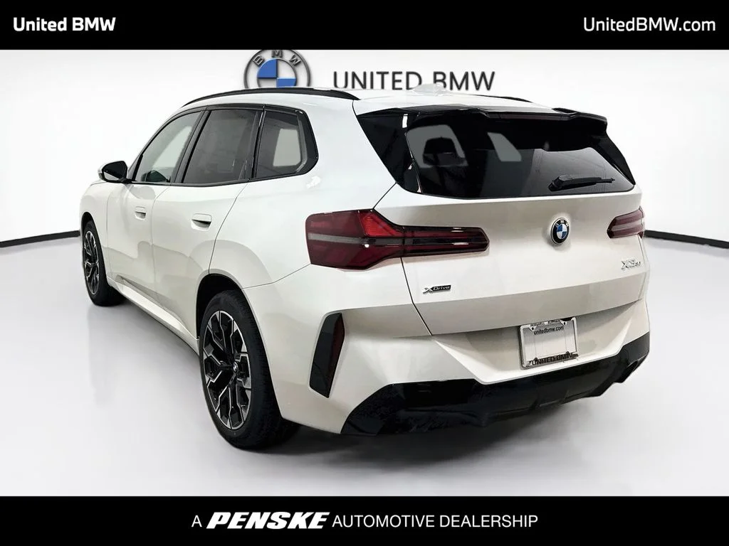 New 2026 Alpine White BMW 30 xDrive image 7