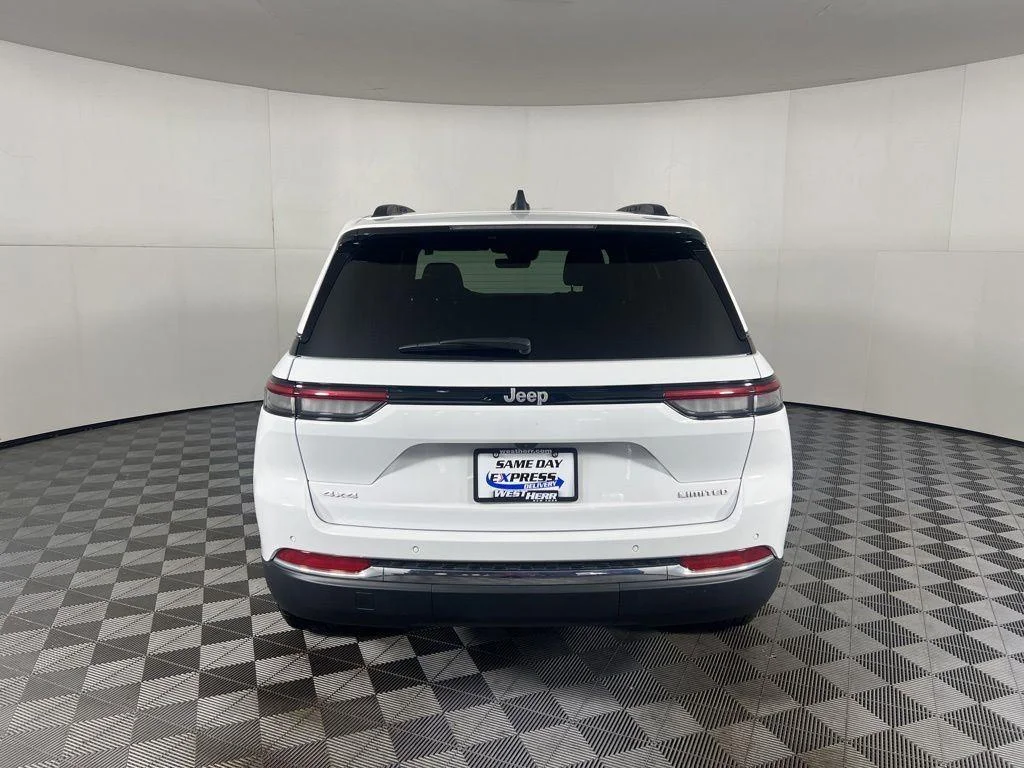Used 2025 Bright White Clearcoat Jeep Limited image 7