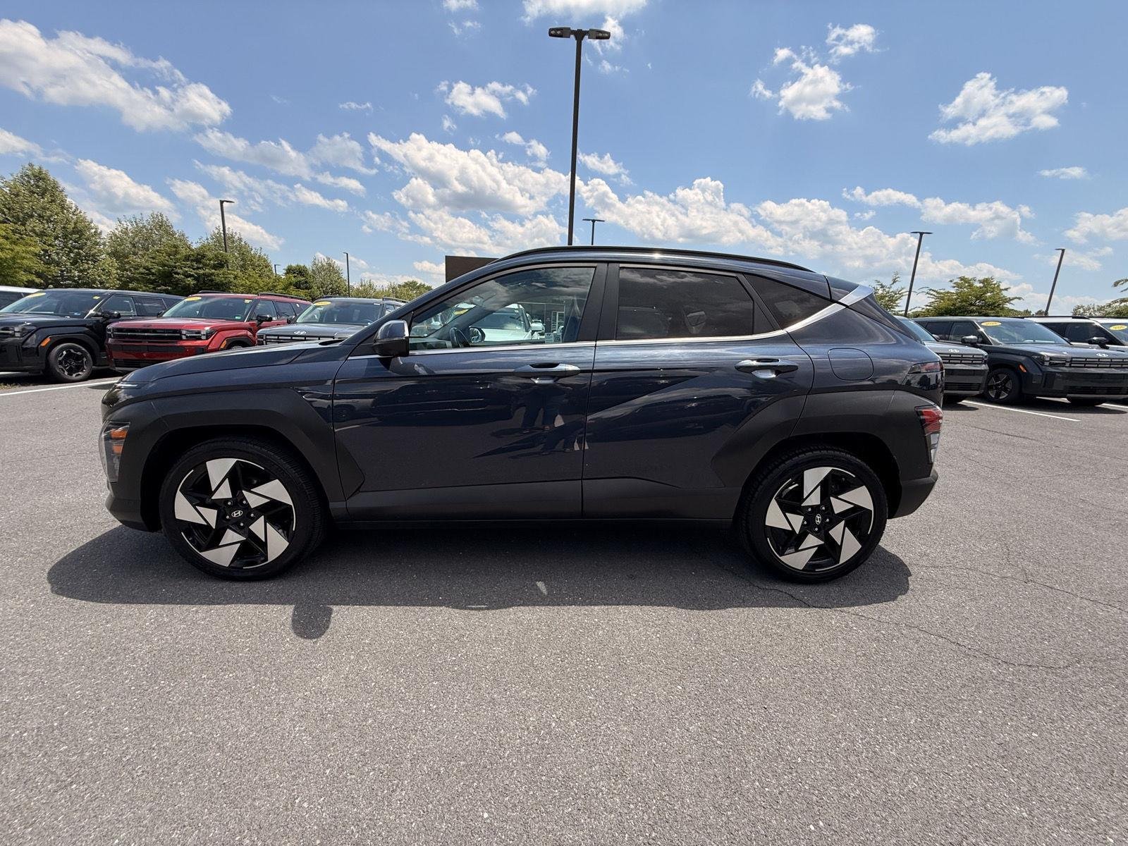 2024 Hyundai Kona Limited - Photo 6