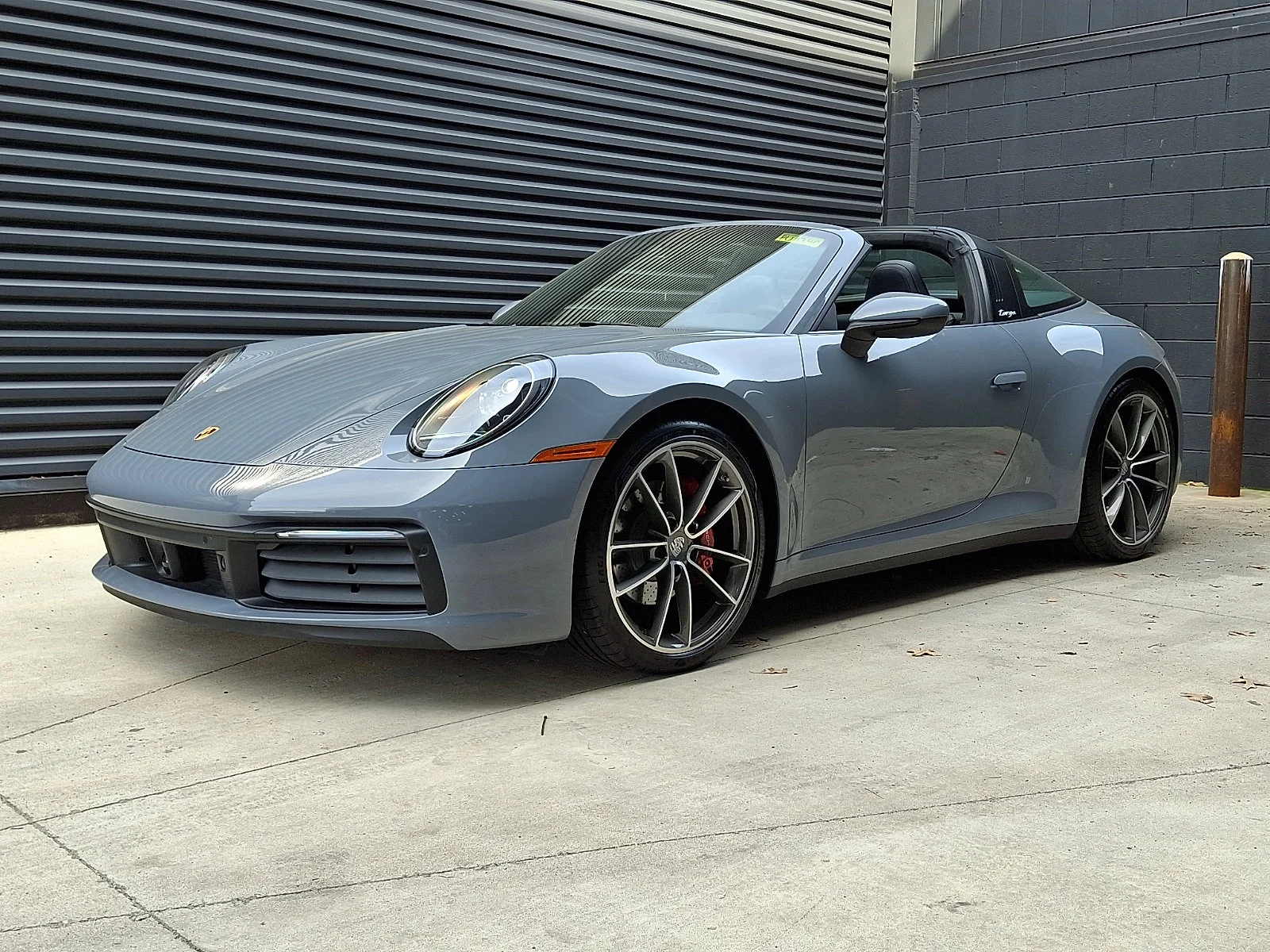 2024 Porsche 911 Targa 4's photo