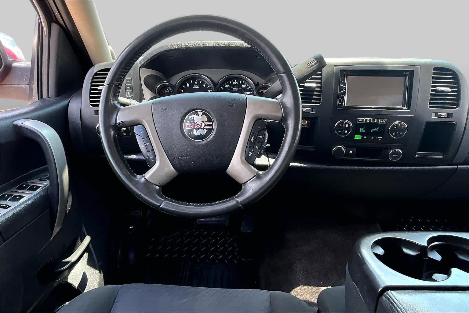 Used 2011 Fire Red GMC SLE image 5