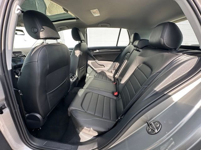 Used 2017 Silver Volkswagen TSI SEL 4-Door image 27