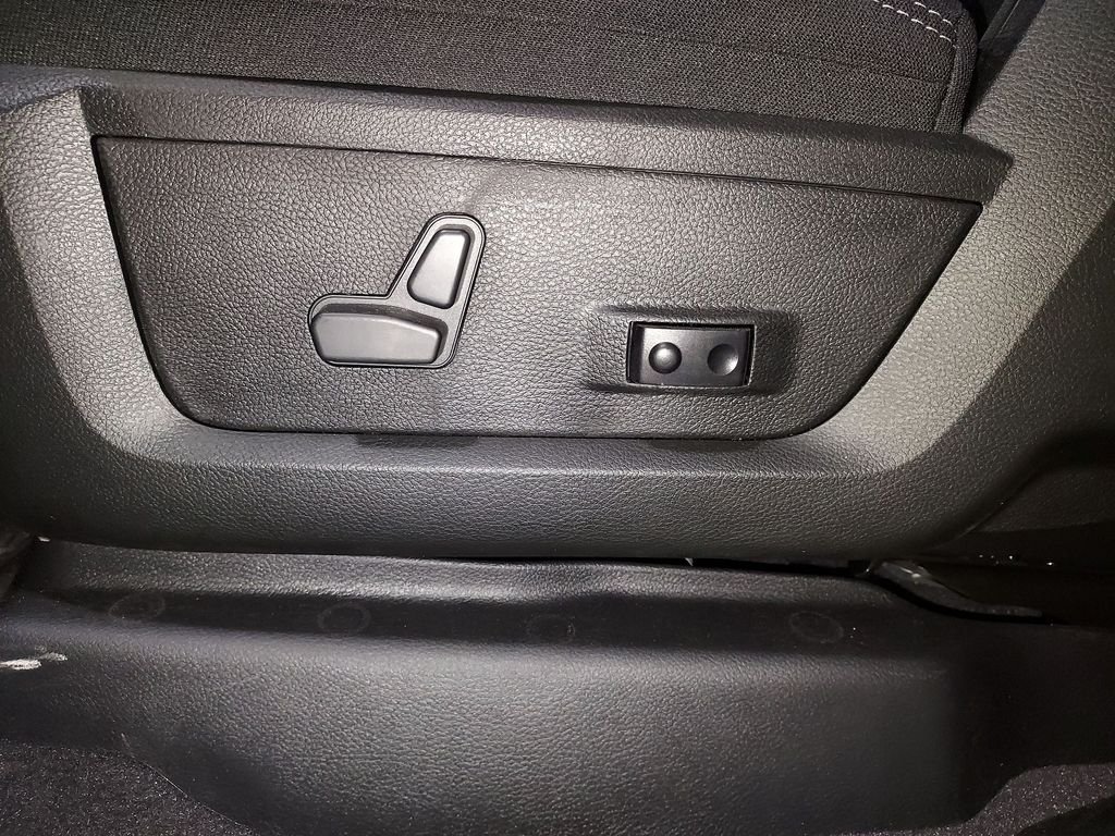 2026 RAM 2500 Big Horn - Photo 18
