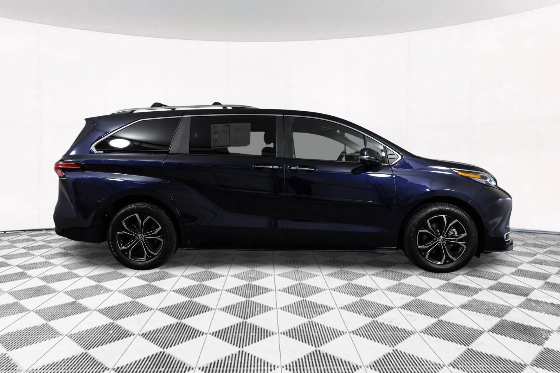 Used 2025 Blue Toyota Platinum image 20