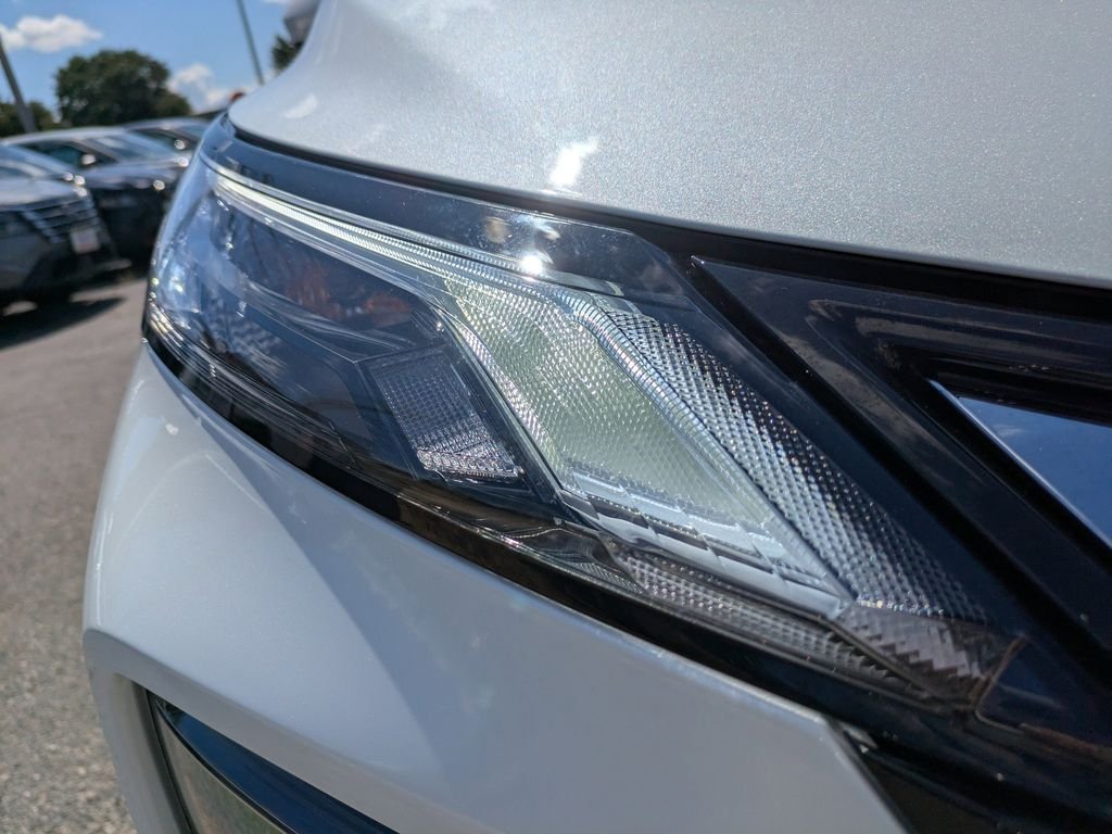 2026 Nissan Rogue SV - Photo 10