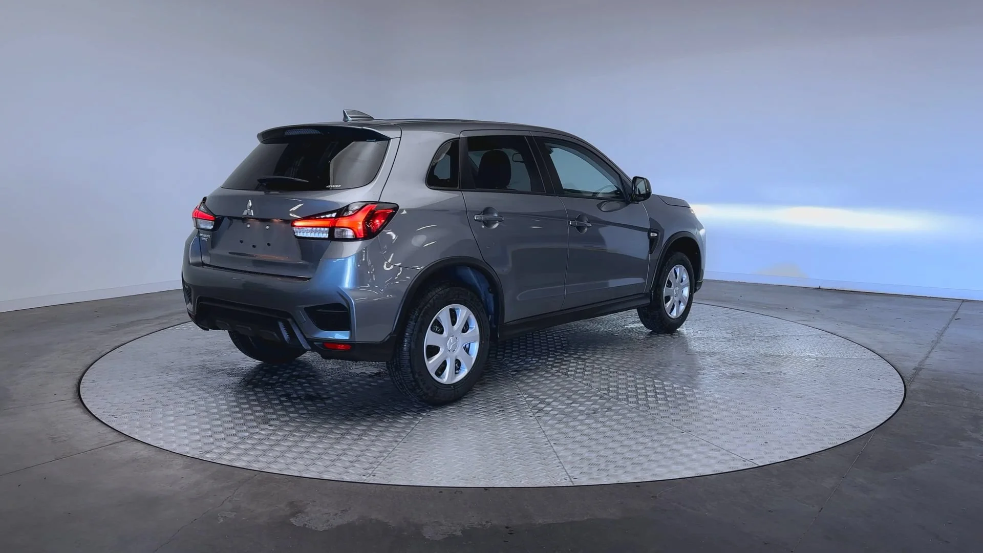 New 2026 Mercury Gray Metallic Mitsubishi 2.0 S image 8