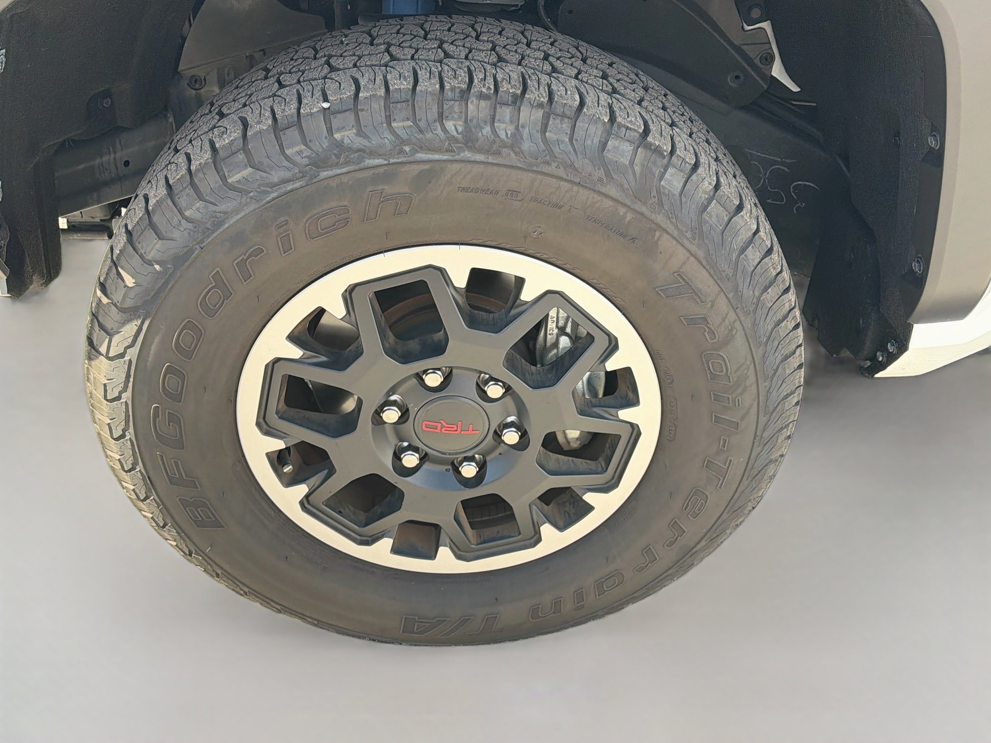 Used 2024 Ice Toyota TRD Off Road image 39