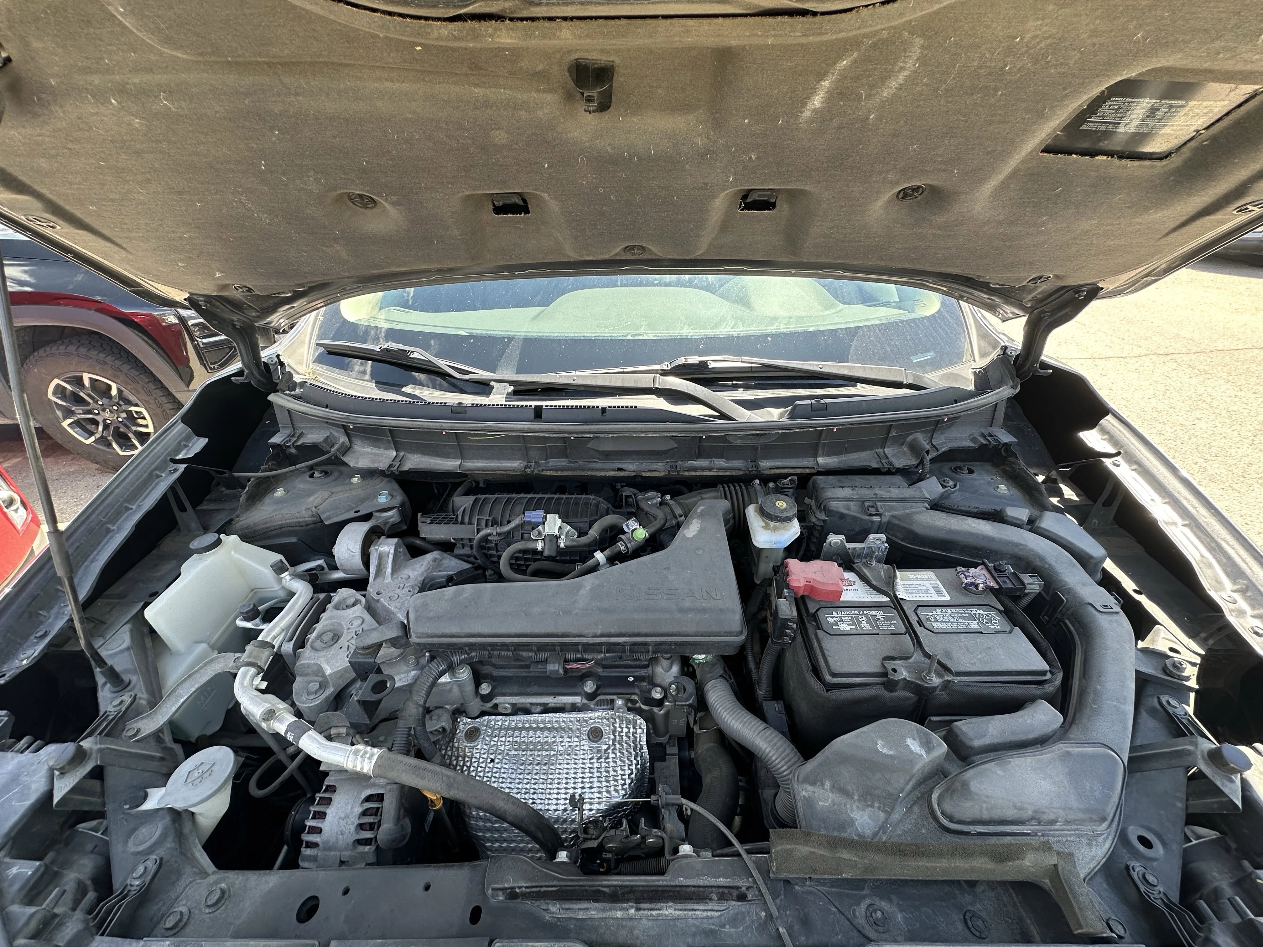Used 2017 Gray Nissan S image 7