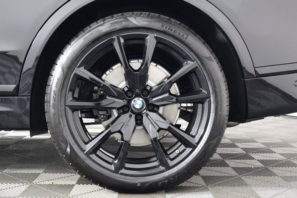 New 2027 Black Sapphire Metallic BMW xDrive40i image 11