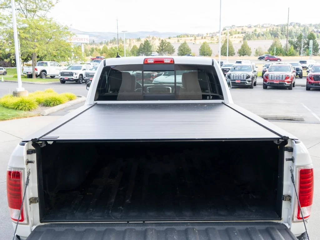 Used 2015 White Ram Laramie image 36