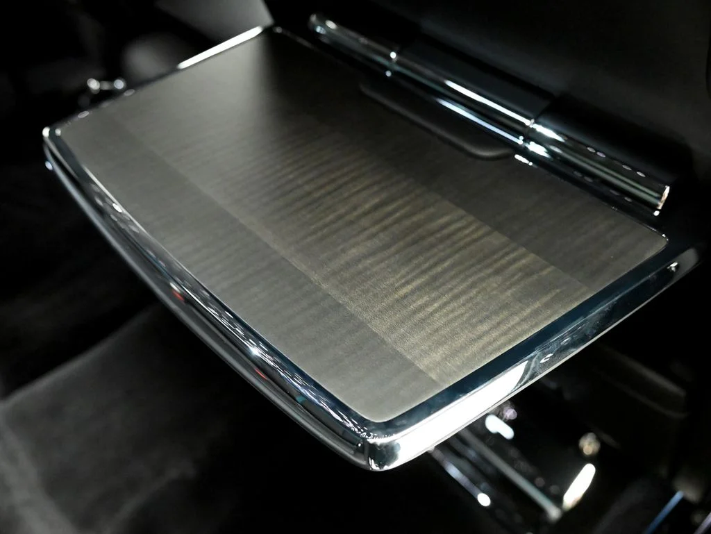 New 2027 Black Diamond Rolls-Royce  image 23