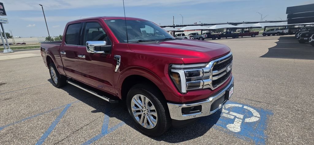 New 2026 Ruby Red Metallic Tinted Clearcoat Ford Lariat® image 4