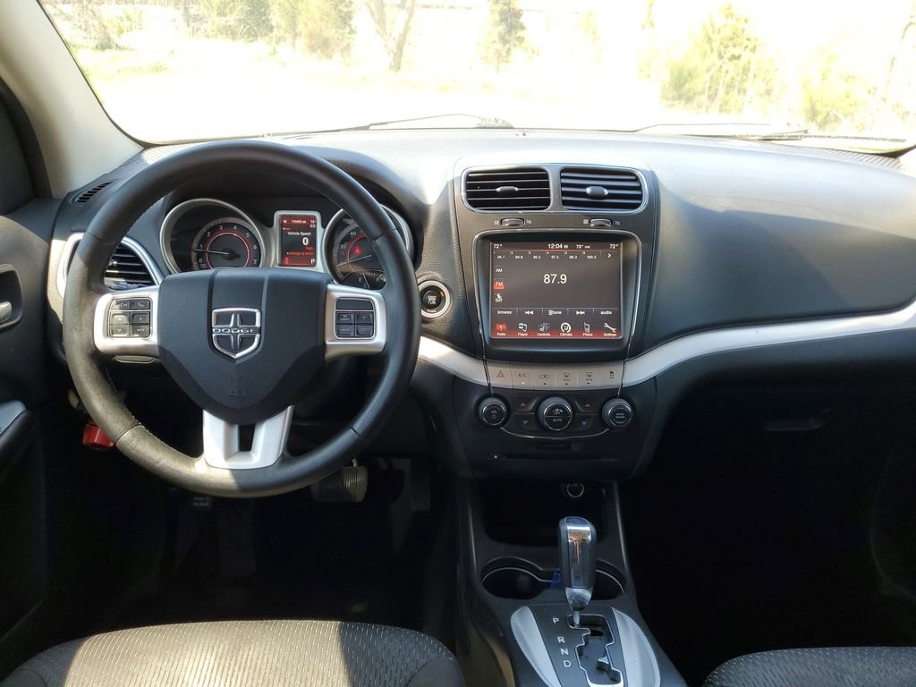 Used 2014 Blue Pearl Dodge SXT image 14