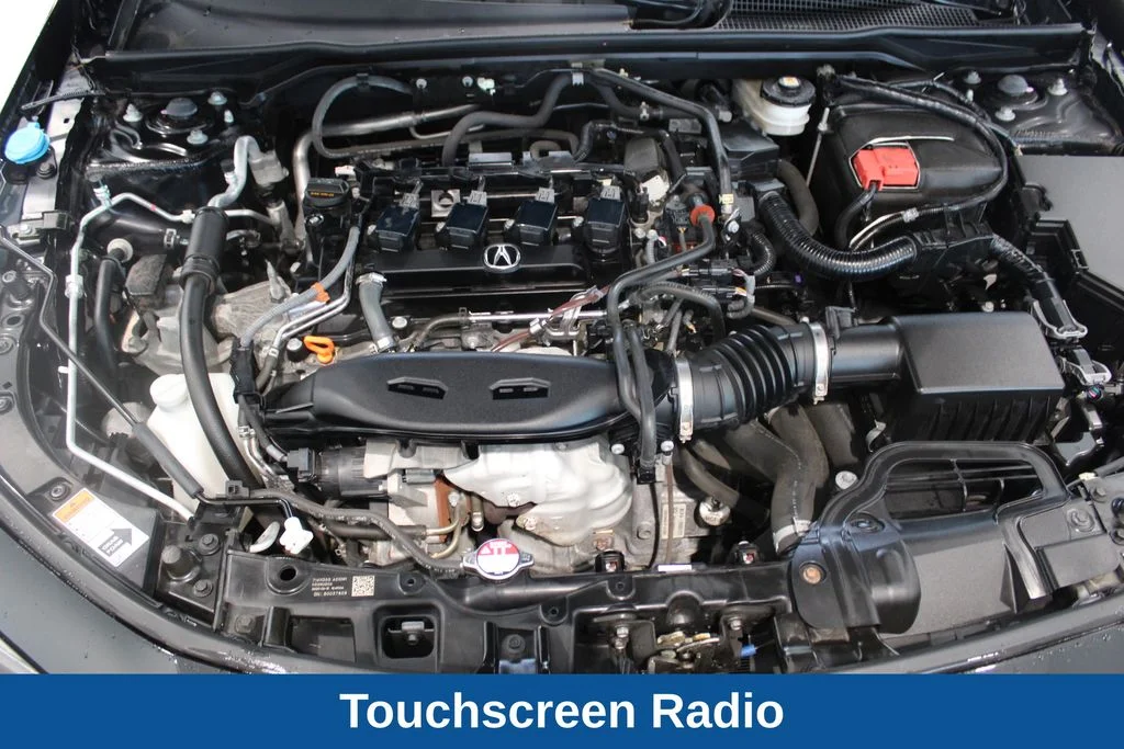 Used 2024  Acura Base image 10