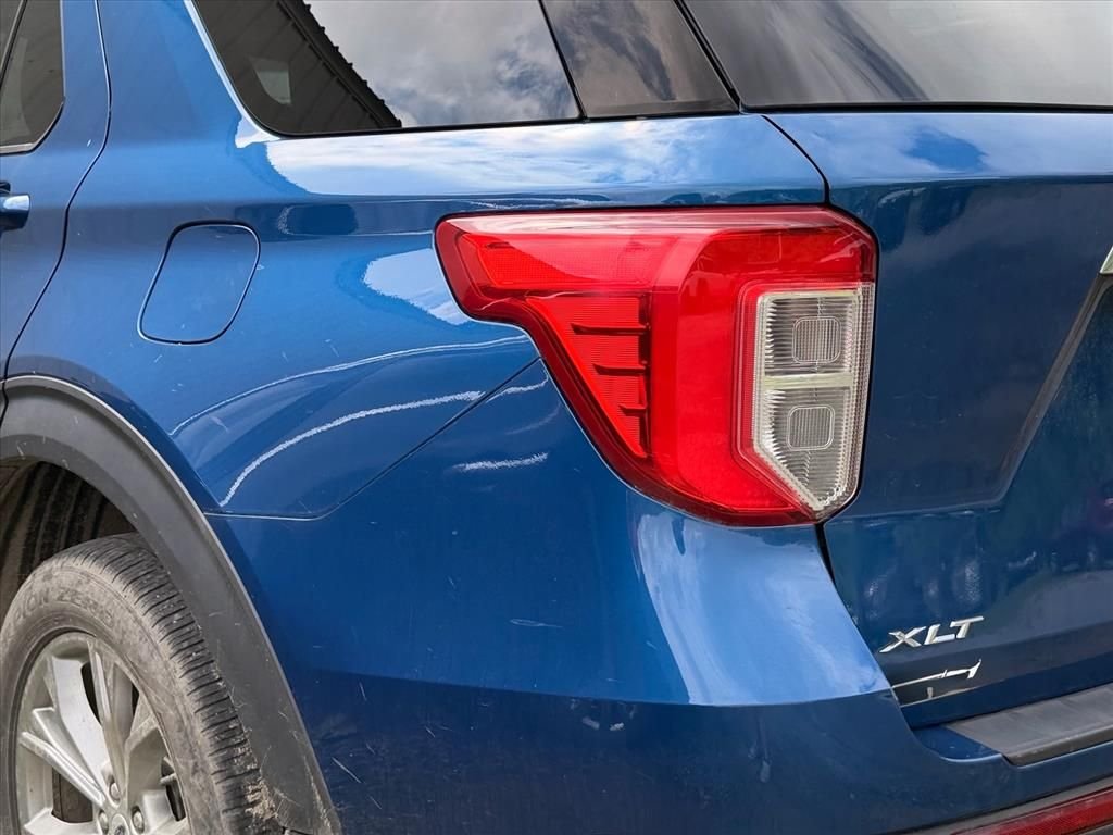 Used 2020 Blue Ford XLT image 21