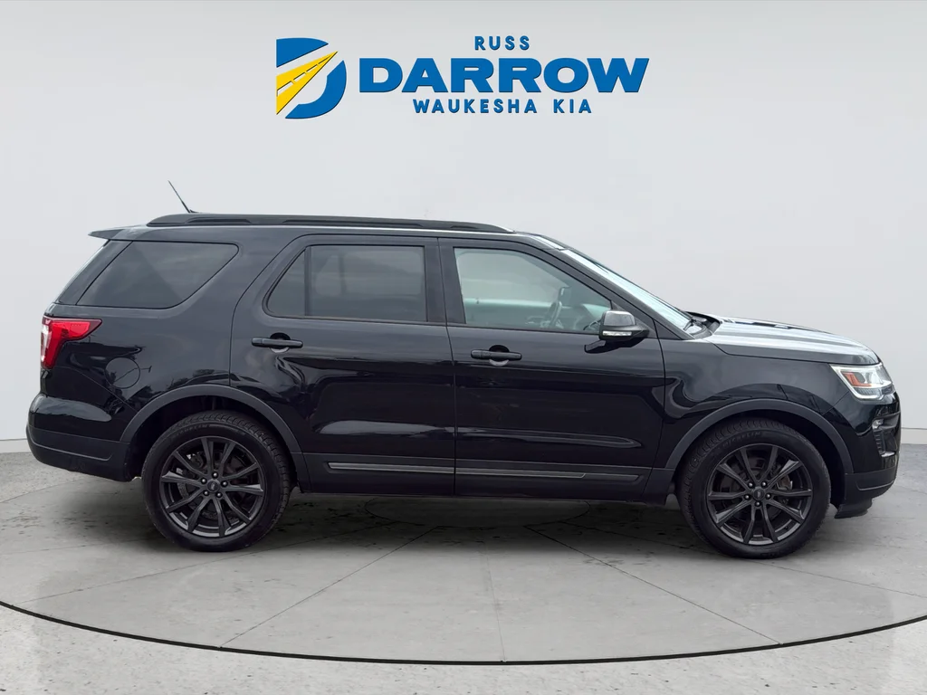 Used 2018 Black Ford XLT image 6