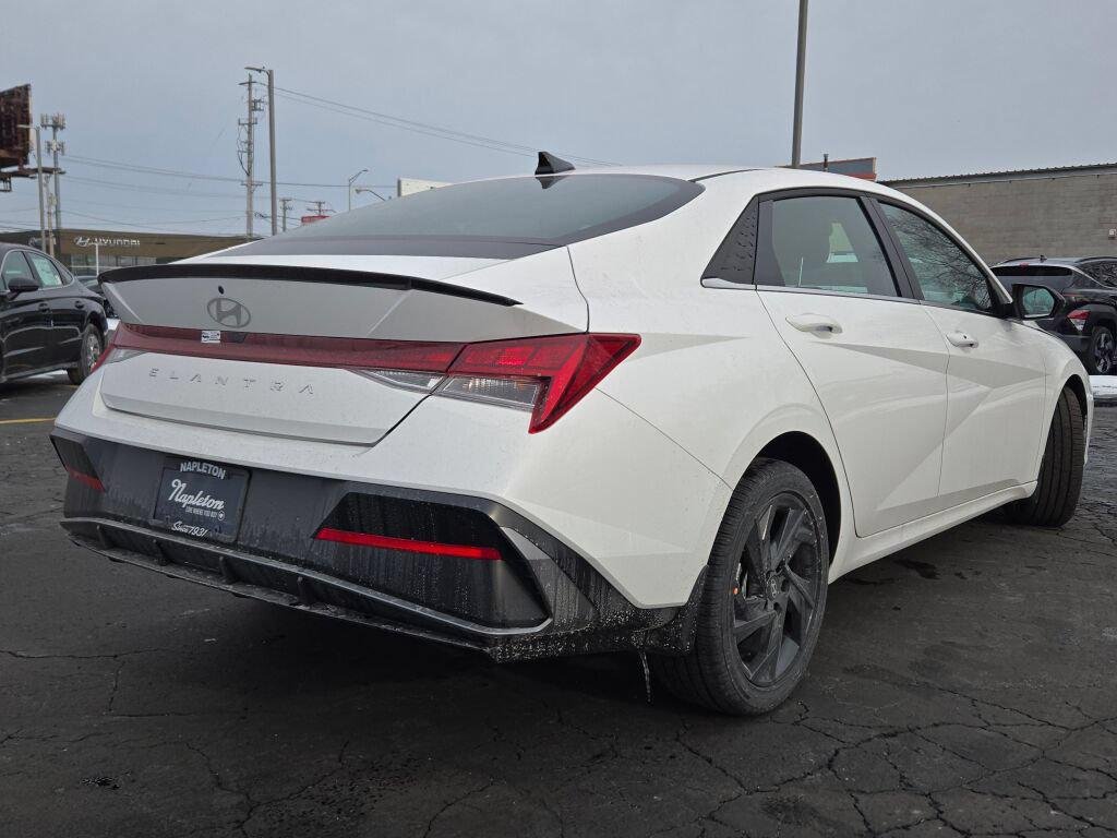 New 2026 White Hyundai SEL Sport image 12