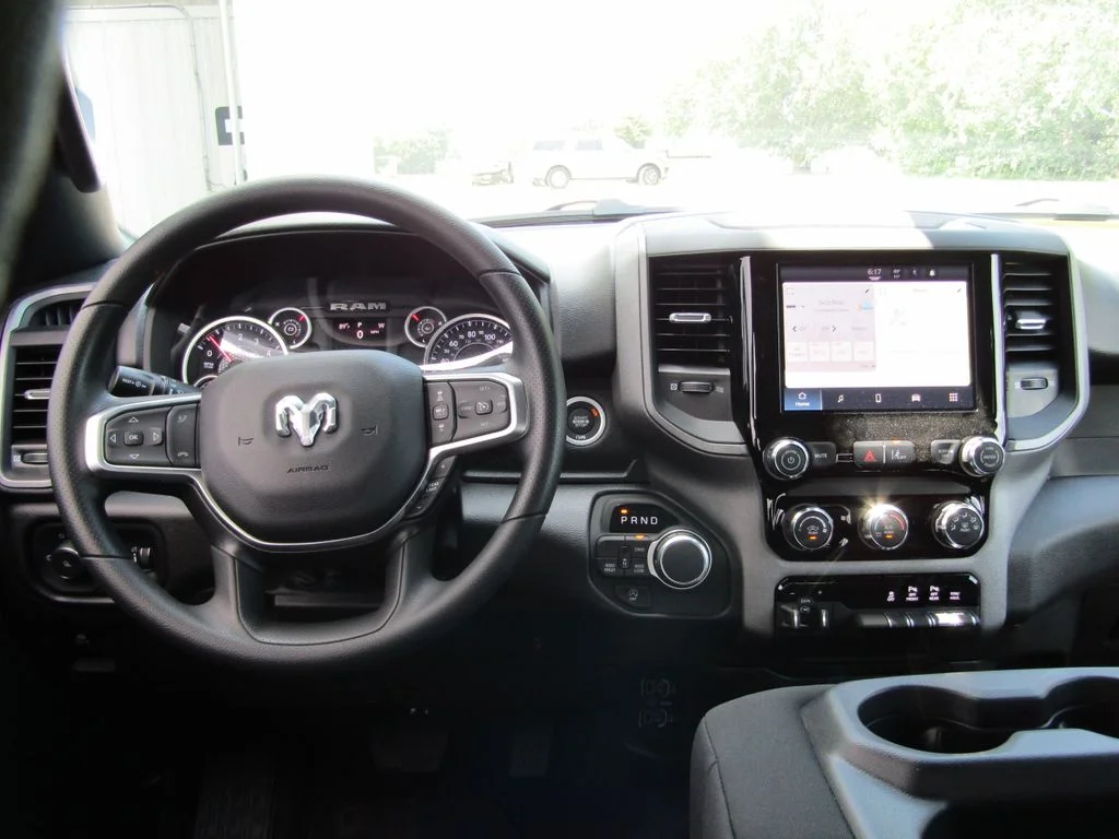 New 2026 Bright White Clearcoat RAM Tradesman image 5
