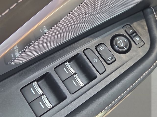 Used 2023 Lunar Silver Metallic Acura Technology Package image 22